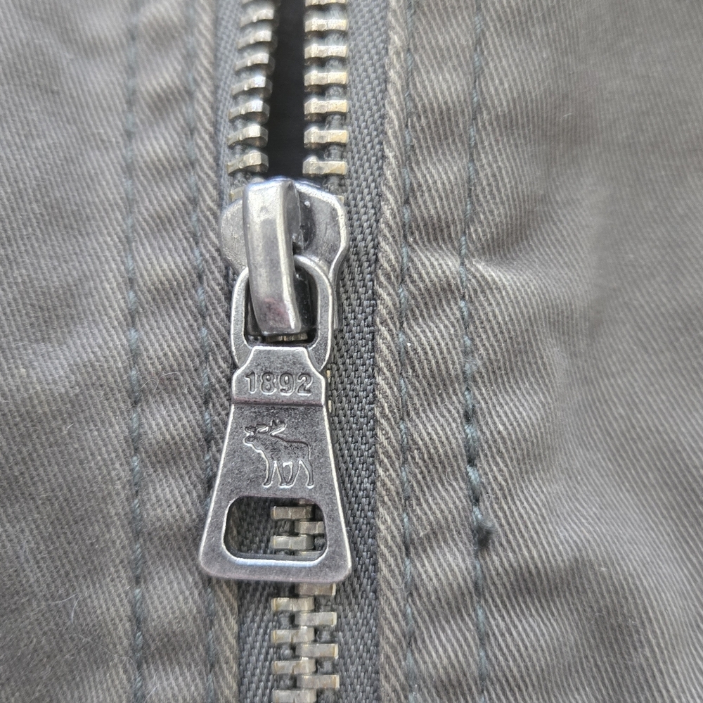 A&F Army Green Hooded Jean Jacket - Picture 6 of 10
